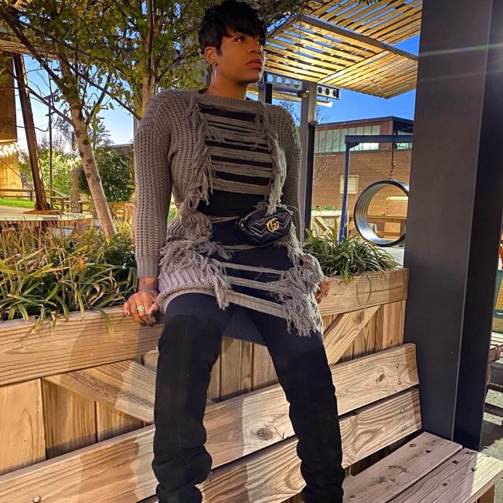 🔥 Women’s Grey Cutout Sweater